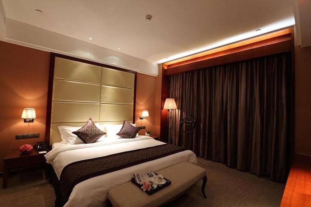 Wuhan Tianchimel Hotel Exterior foto