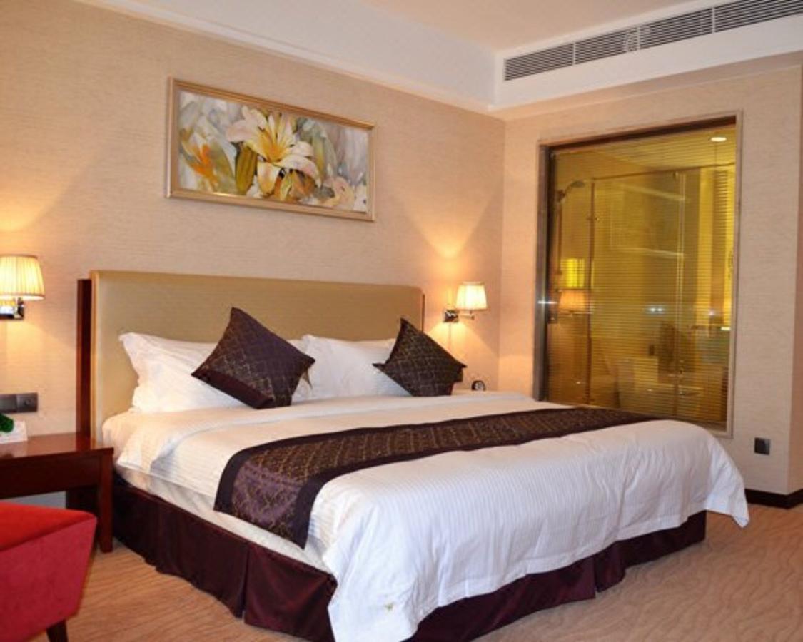 Wuhan Tianchimel Hotel Exterior foto